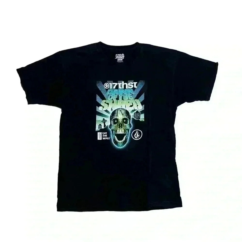 17th Street Dawn of the Shred Vans Off The Wall size‎ Large